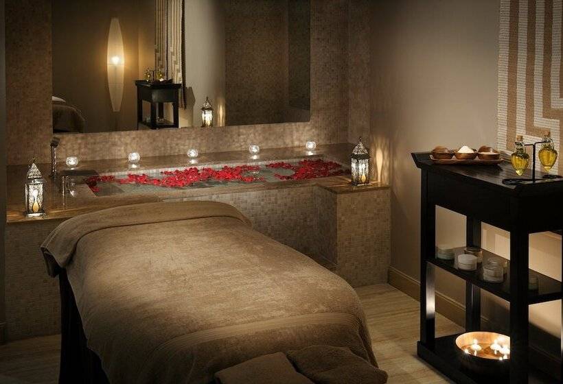 Dubai Marriott Harbour Hotel And Suites