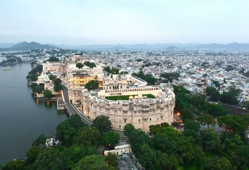 Hotel Taj Fateh Prakash Palace Udaipur