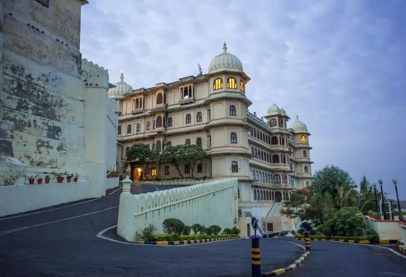 Hotel Taj Fateh Prakash Palace Udaipur