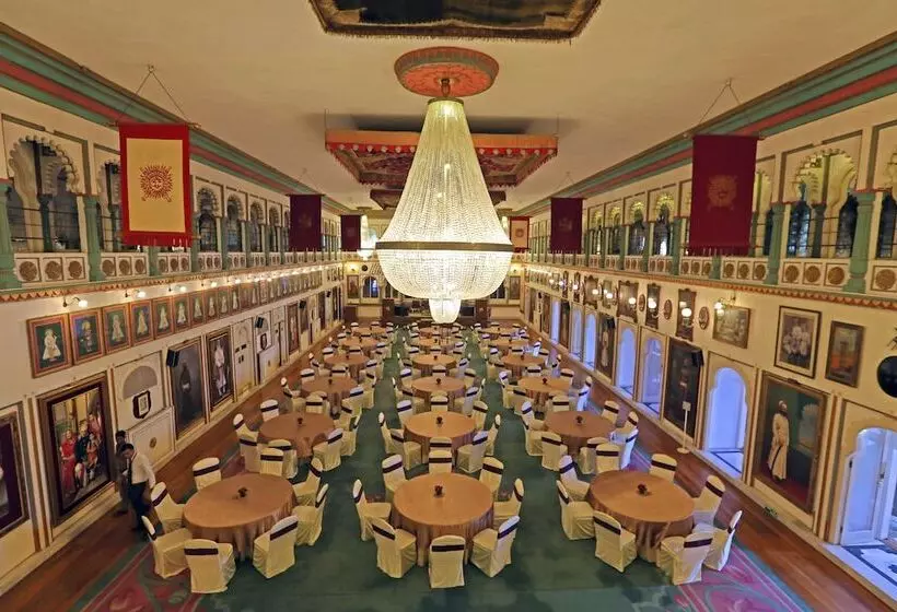Hotel Taj Fateh Prakash Palace Udaipur