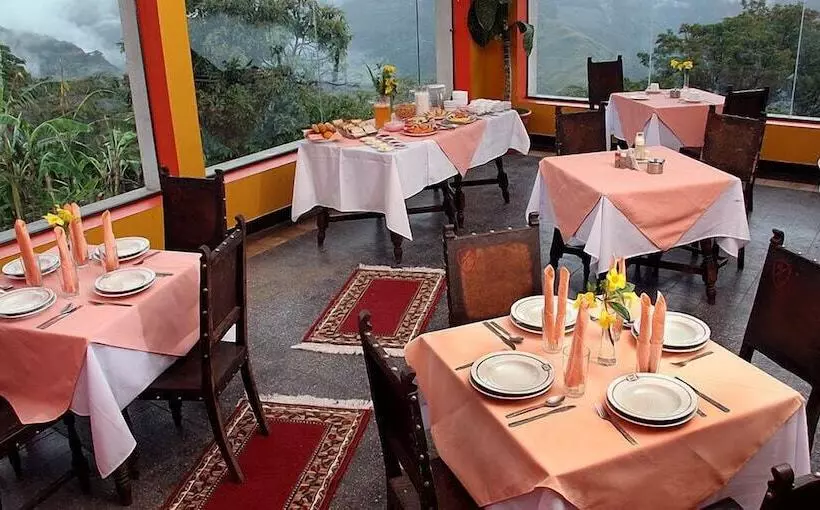 هتل Gloria Coroico