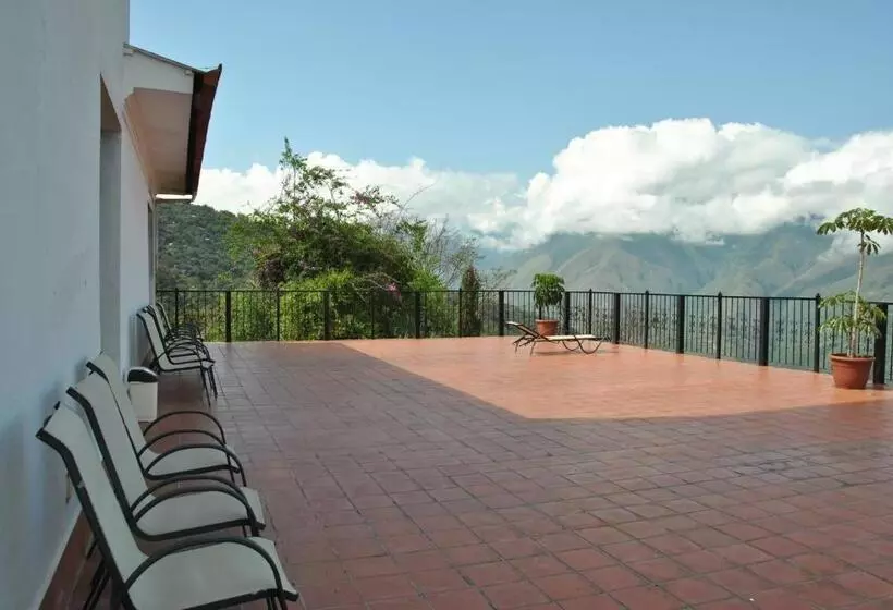 هتل Gloria Coroico