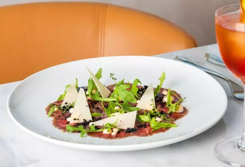 هتل Ja The Resort   Ja Palm Tree Court, Dubai