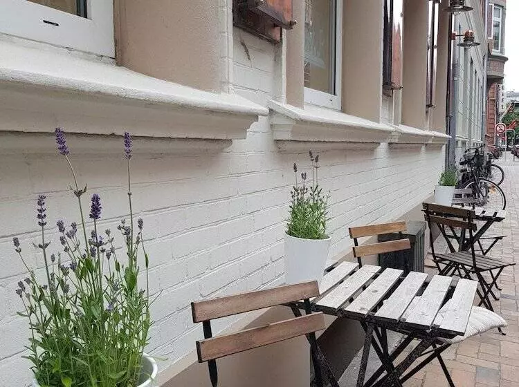 Milling Hotel Mini 19