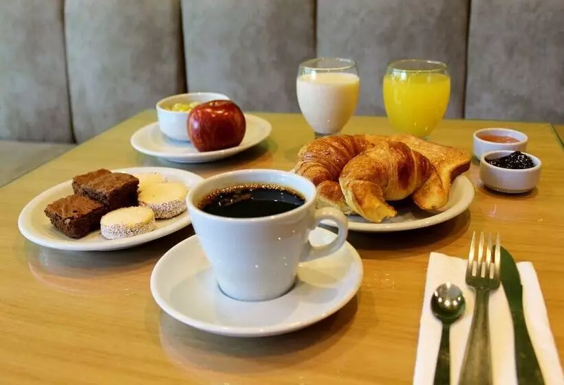 Soltigua Apart Hotel Mendoza