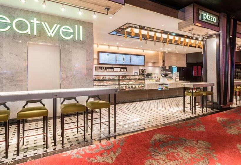 فندق The Cromwell