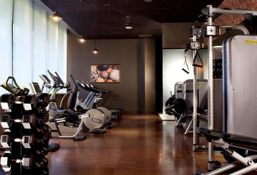 فندق The Cromwell