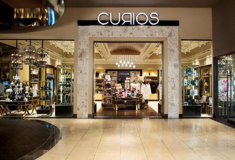 فندق The Cromwell