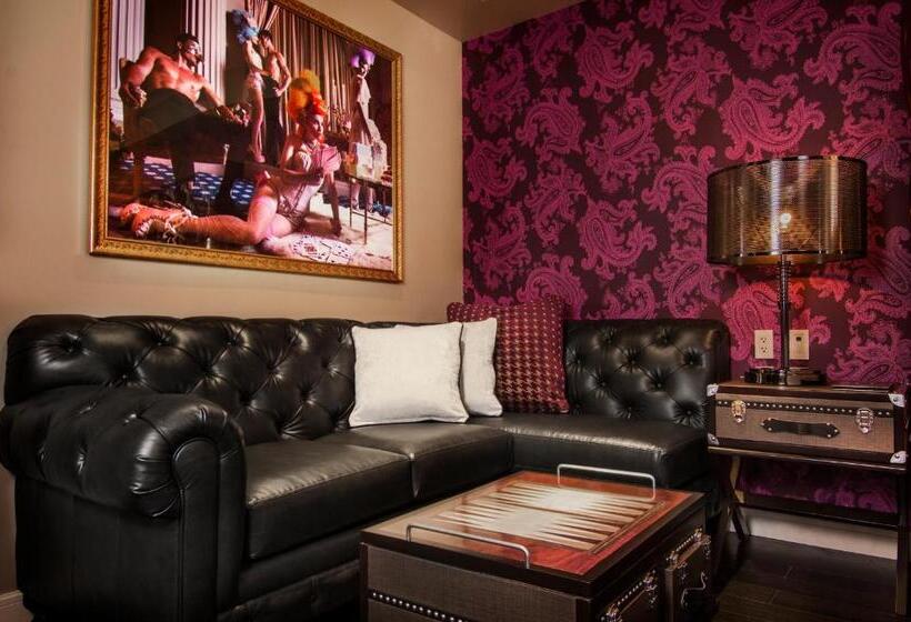 فندق The Cromwell