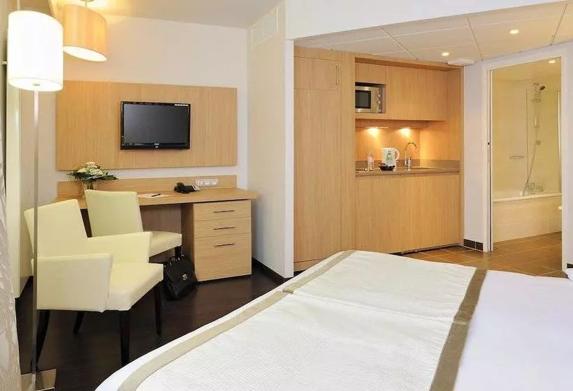 Residhome Nantes Berges De La Loire