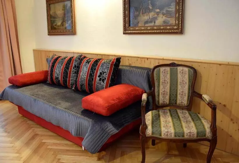 Retkeilymaja Rathskeller Weitra