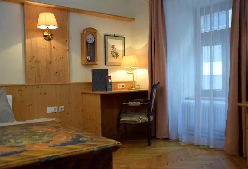 Retkeilymaja Rathskeller Weitra