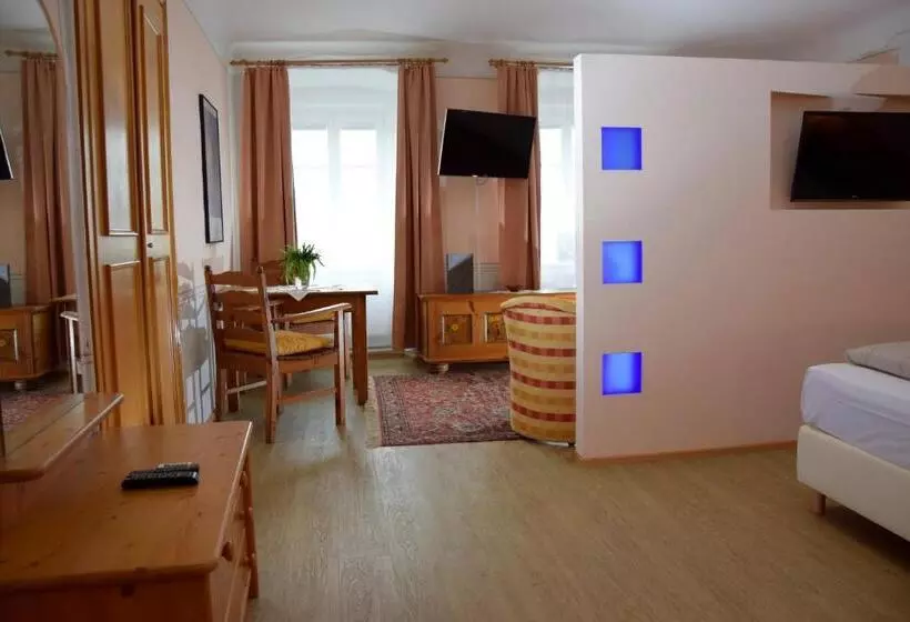 Retkeilymaja Rathskeller Weitra