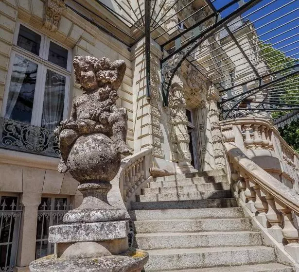 ベッドアンドブレックファースト Château Des Orchidées En Val De Loire
