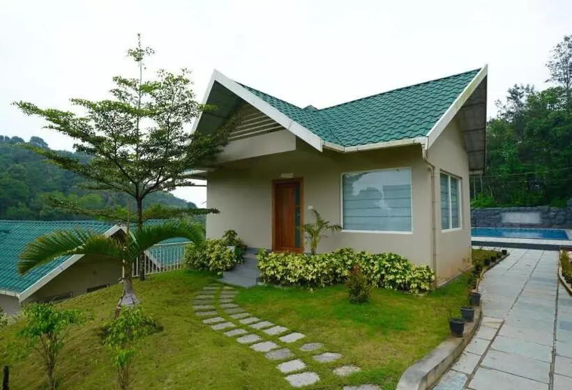 ホテル Aveda Munnar Mountains And Mist