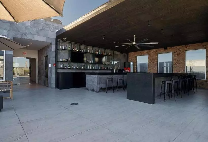ホテル Four Points By Sheraton Ciudad Juarez