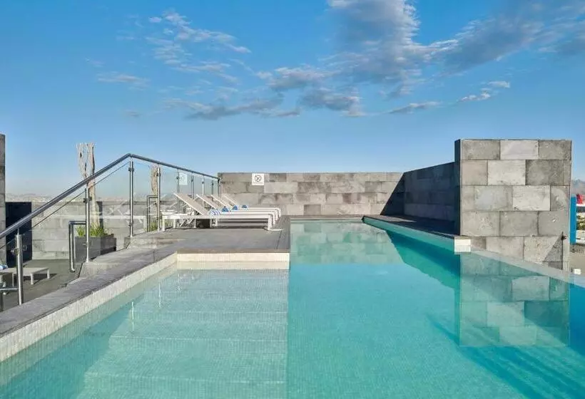 ホテル Four Points By Sheraton Ciudad Juarez