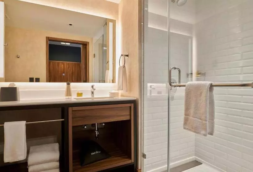 ホテル Four Points By Sheraton Ciudad Juarez