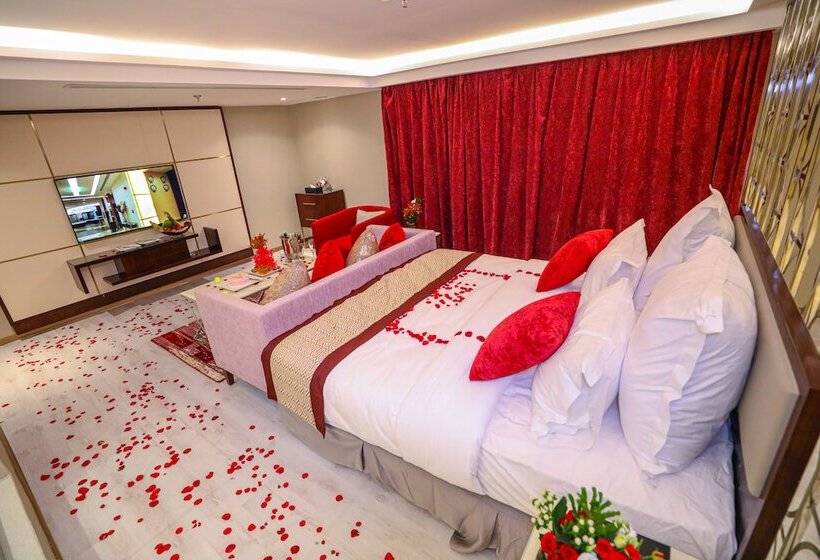 هتل Cheerful Al Waha Unayzah