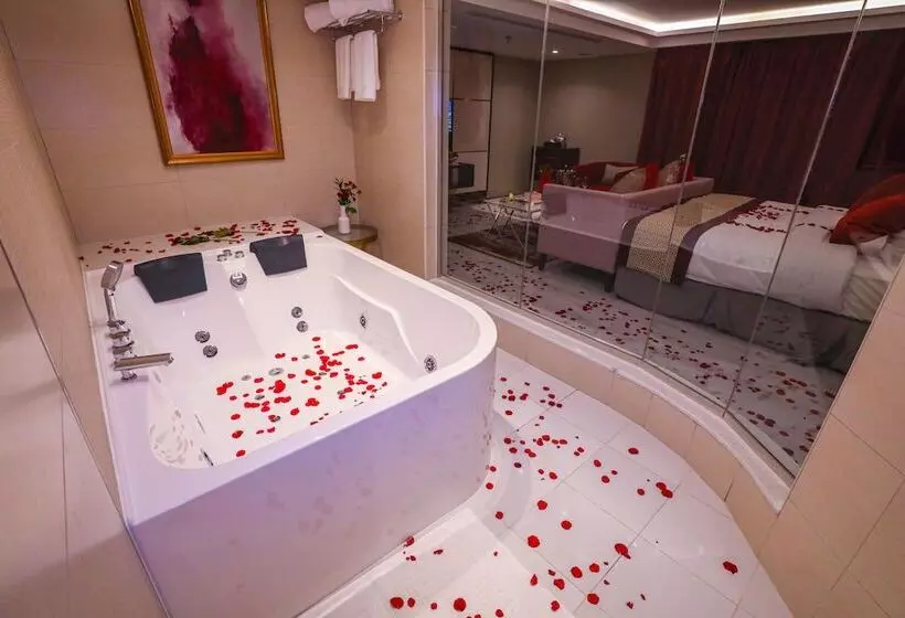 Hotelli Cheerful Al Waha Unayzah