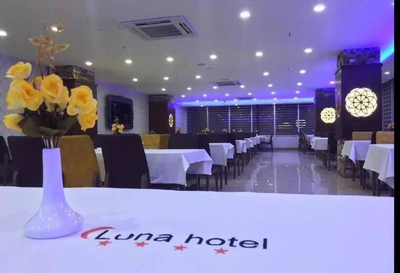 هتل Luna