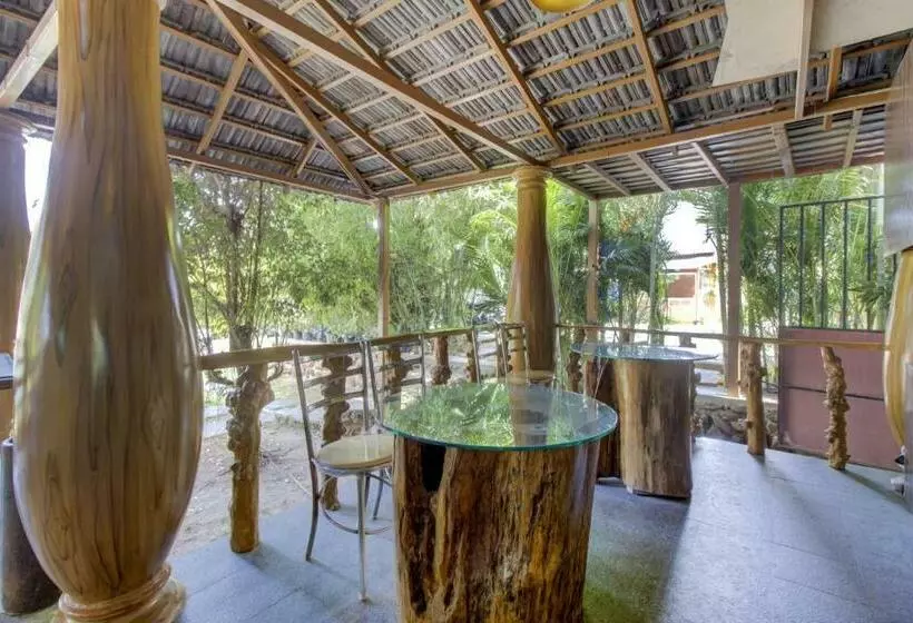 Hotelli Collection O Coorg Valley Resort