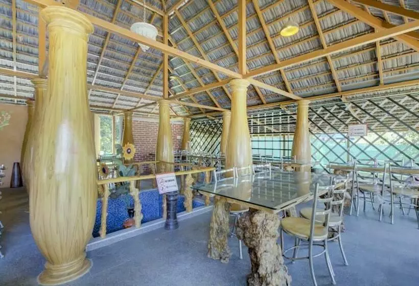 Hotelli Collection O Coorg Valley Resort
