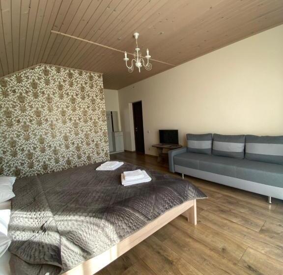 Panzió солодкий гранат