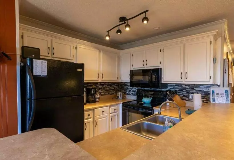 Sunsets At Summit 108b, Free Wi Fi, Parking And Ac