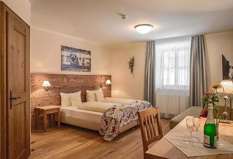 Hotelli Wirt Z´ Engelsberg