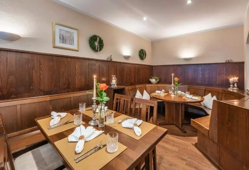 Hotelli Wirt Z´ Engelsberg