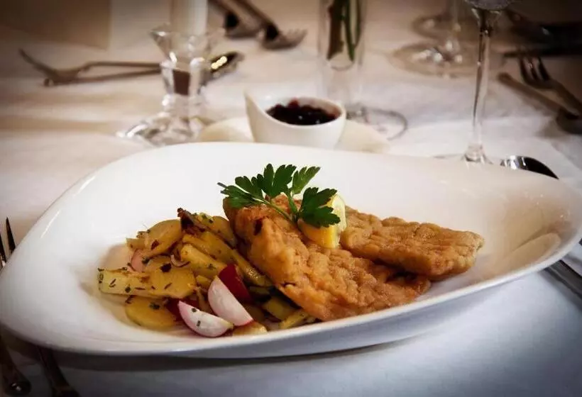 Hotelli Wirt Z´ Engelsberg