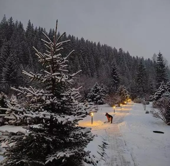 Majatalo садиба градний узвіз