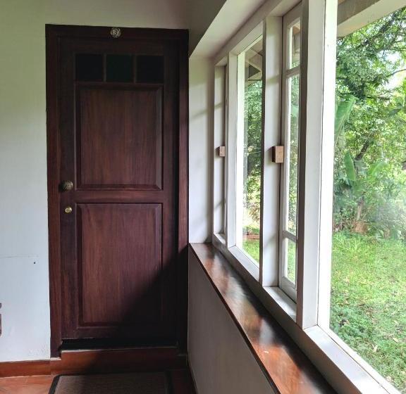 Vandrarhem Adri Chembra