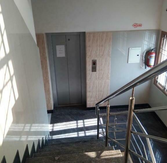 הוסטל Comfort Inn