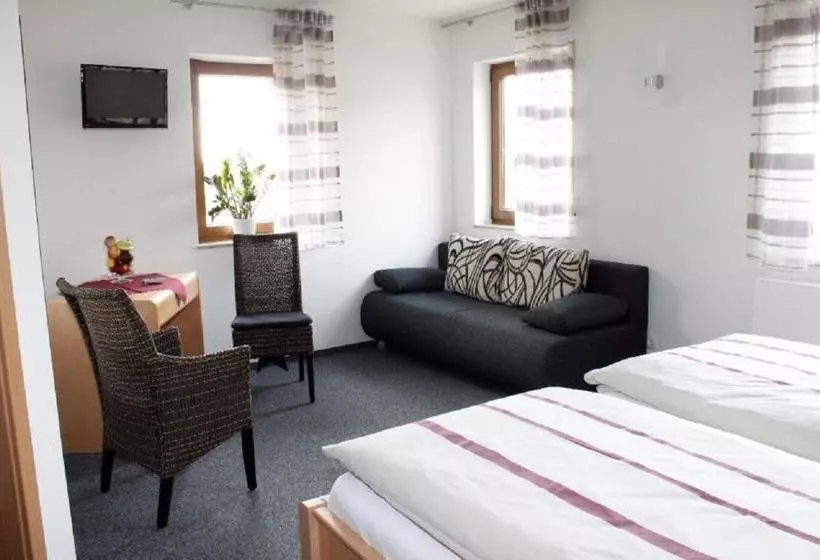 ユースホステル Landgasthaus Badischer Hof