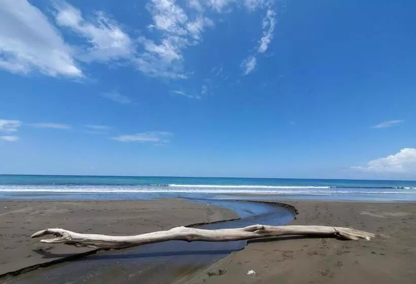 ユースホステル Posada El Esfuerzo