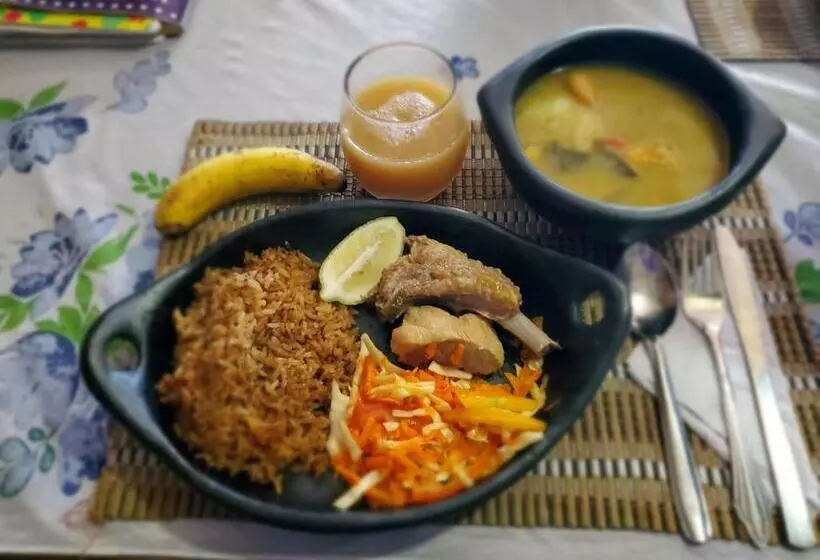 ユースホステル Posada El Esfuerzo