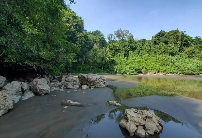 ユースホステル Posada El Esfuerzo
