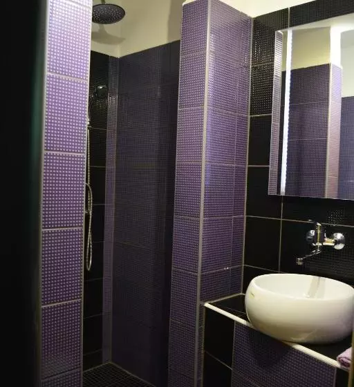 Retkeilymaja Restaurace A Penzion Lutena