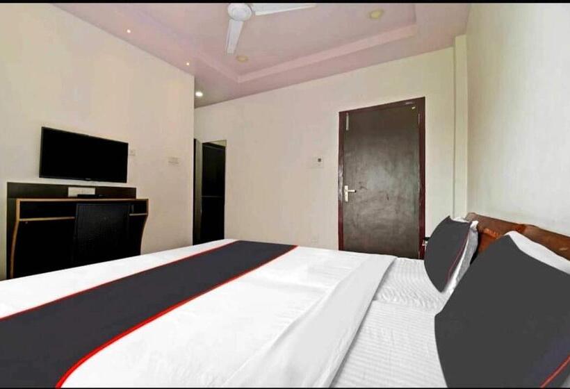 هتل Collection O Megha Resort