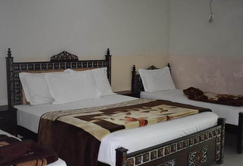 هتل Khursheed Palace