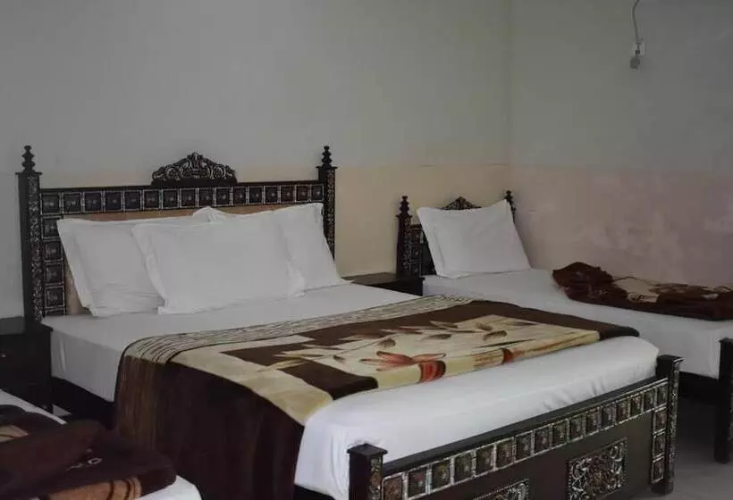 هتل Khursheed Palace