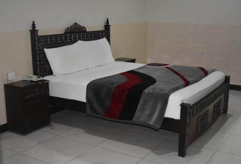 هتل Khursheed Palace