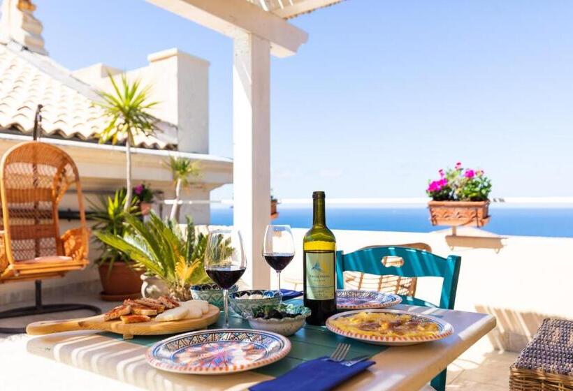 تختخواب و صبحانه Brezza Marina