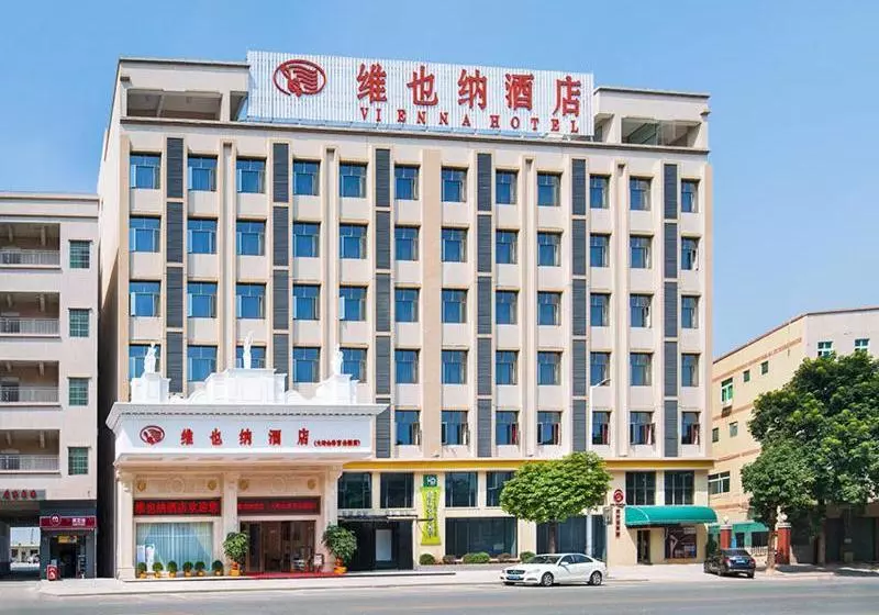 Vienna Hotel Guangdong Donguan Daling Mountain Sports Park