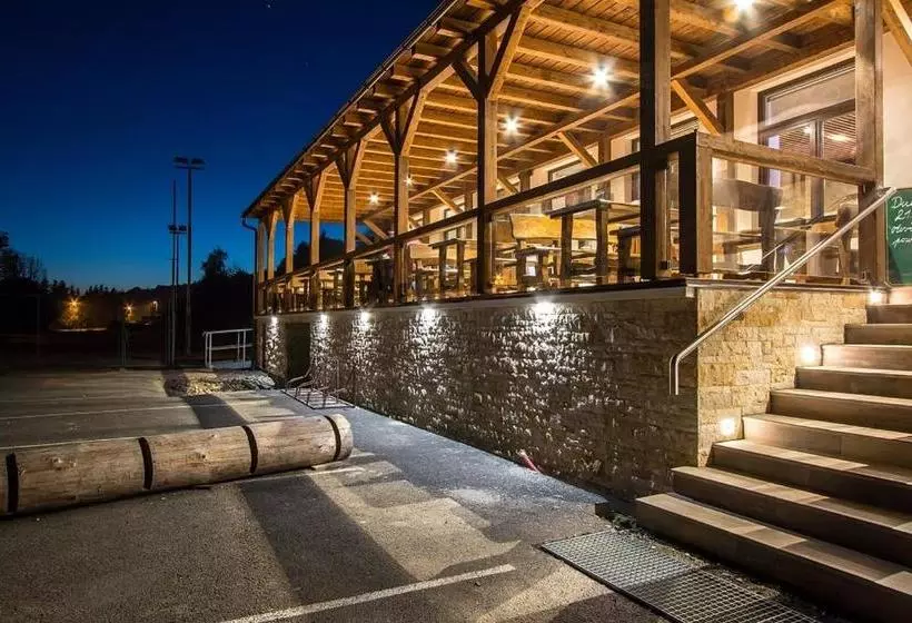 Majatalo Penzion Hora