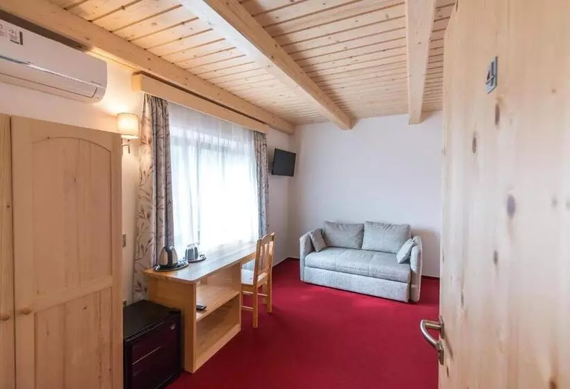 Majatalo Penzion Hora