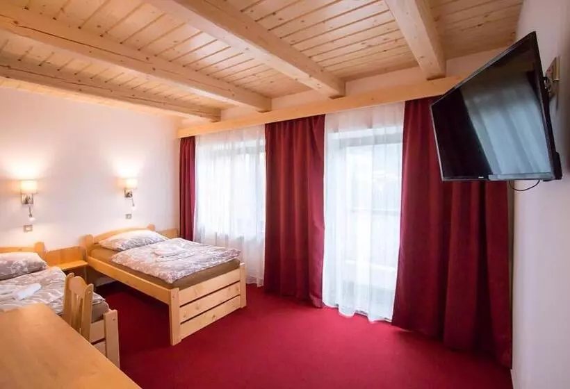 Majatalo Penzion Hora