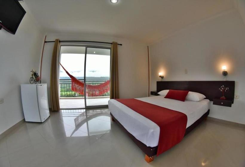 ホテル Montserrat Plaza